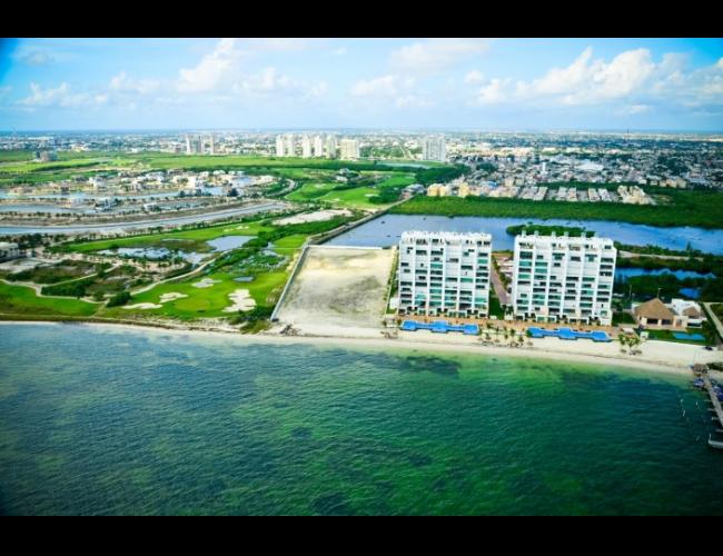 Terreno en Venta La Playa en Canc&uacute;n